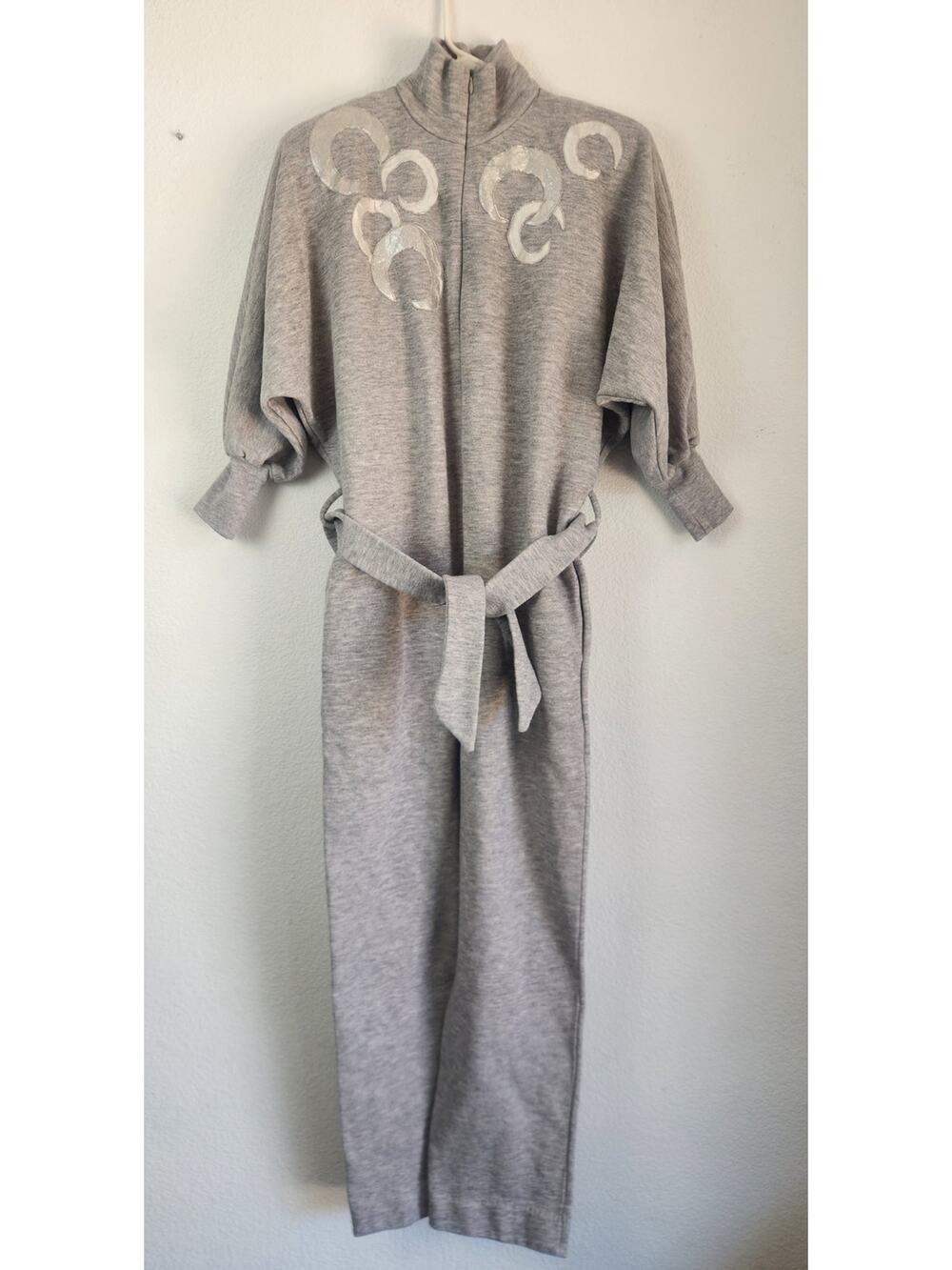 Lucie Ann Beverly Hills Jumpsuit Gray Long Sleeve Shoulder Pads Pockets Belt